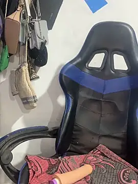 euscarlethotgirl online show from 11-27-25, 11:29