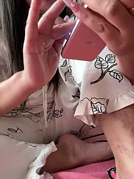 xiaozhu-88 online show from 11-09-25, 06:33