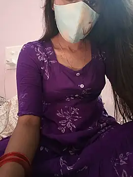 Snapshot of Tamil_White_Rose chatting on 07-25-26, 07:00 Tamil White Rose online show from 07-25-26, 07:00