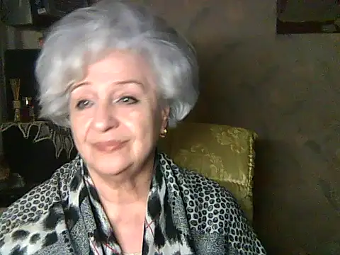 Snapshot of ValeriaKroww chatting on 04-21-26, 06:12 ValeriaKroww online show from 04-21-26, 06:12