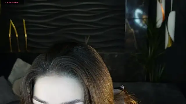 melanie neal online show from 11-25-25, 09:04