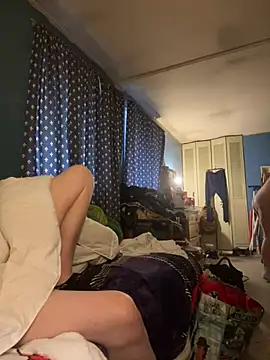 Snapshot of biggdaddyandqueenn chatting on 01-09-26, 07:48 biggdaddyandqueenn online show from 01-09-26, 07:48