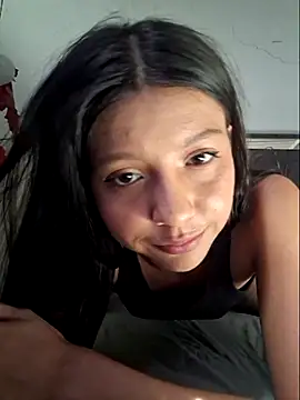 charlloteevans online show from 11-04-25, 07:13