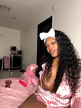 PrincessDreamm online show from 11-25-25, 12:10