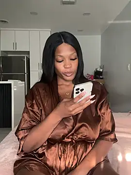 Snapshot of PrincessDreamm chatting on 06-30-26, 10:44 PrincessDreamm online show from 06-30-26, 10:44