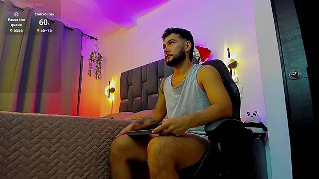 noah corvelle online show from 12-16-25, 01:32