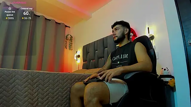 noah corvelle online show from 12-19-25, 01:01