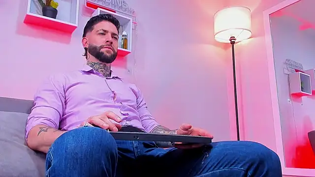 Supreme Alpha online show from 11-25-25, 07:25