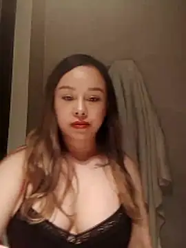 Snapshot of thu-cuoi chatting on 11-29-25, 05:10 thu-cuoi online show from 11-29-25, 05:10