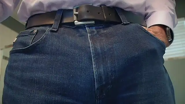 Snapshot of centerfieldshow chatting on 11-04-25, 09:25 centerfieldshow online show from 11-04-25, 09:25