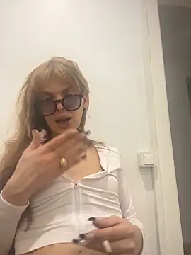 zowi101 online show from 03-25-26, 06:03