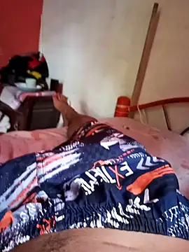 Snapshot of AlexiXxto32 chatting on 11-04-25, 07:24 AlexiXxto32 online show from 11-04-25, 07:24