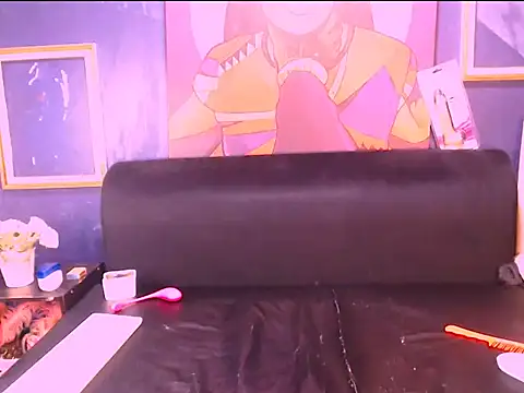 Snapshot of Slipperyebony chatting on 12-19-25, 06:42 Slipperyebony online show from 12-19-25, 06:42