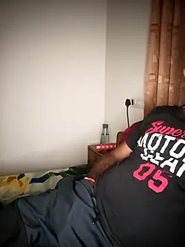 RubyEntity online show from 12-18-25, 06:14