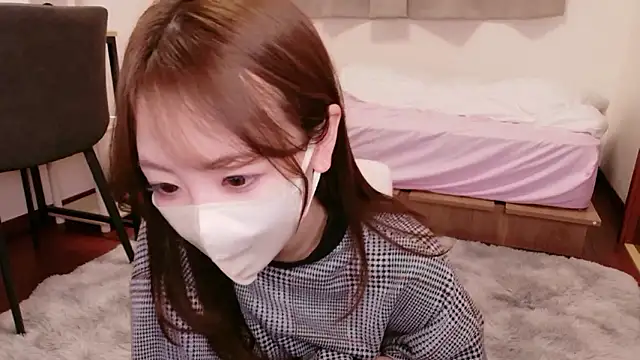 Snapshot of -aotan- chatting on 06-09-26, 02:17 -aotan- online show from 06-09-26, 02:17