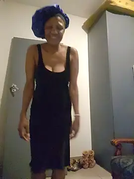 Mommy Sienna online show from 06-02-26, 05:48