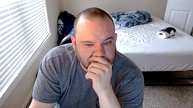 Snapshot of MegaChip chatting on 07-15-26, 01:16 MegaChip online show from 07-15-26, 01:16