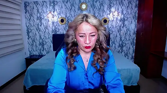 Snapshot of BeatrizSchmidt chatting on 12-17-25, 11:05 BeatrizSchmidt online show from 12-17-25, 11:05