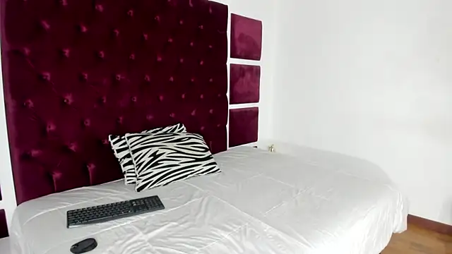 RossMildrey online show from 06-18-26, 12:53