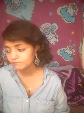 Snapshot of Freakingromance chatting on 02-26-26, 09:03 Freakingromance online show from 02-26-26, 09:03