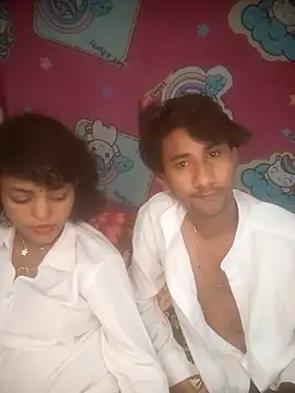 Snapshot of Freakingromance chatting on 02-27-26, 09:15 Freakingromance online show from 02-27-26, 09:15