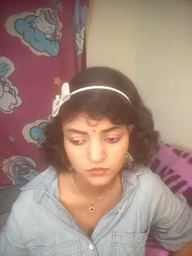 Snapshot of Freakingromance chatting on 03-02-26, 07:32 Freakingromance online show from 03-02-26, 07:32