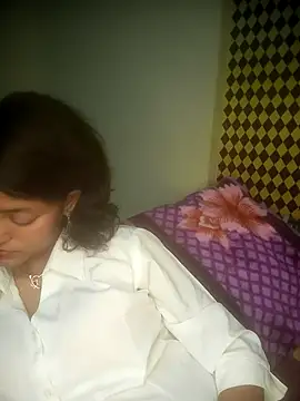 Snapshot of Freakingromance chatting on 03-10-26, 03:17 Freakingromance online show from 03-10-26, 03:17