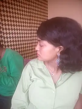 Snapshot of Freakingromance chatting on 03-12-26, 05:46 Freakingromance online show from 03-12-26, 05:46