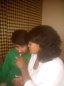 Snapshot of Freakingromance chatting on 03-13-26, 06:09 Freakingromance online show from 03-13-26, 06:09