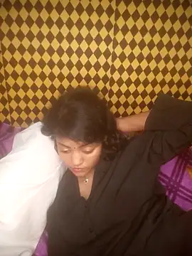 Snapshot of Freakingromance chatting on 03-15-26, 07:09 Freakingromance online show from 03-15-26, 07:09