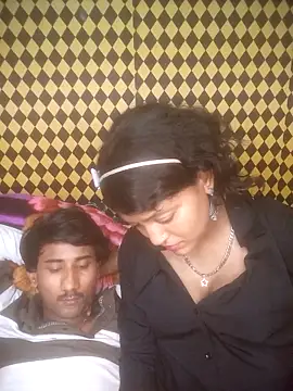 Snapshot of Freakingromance chatting on 03-23-26, 10:25 Freakingromance online show from 03-23-26, 10:25