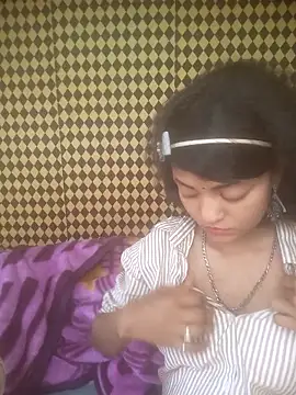 Snapshot of Freakingromance chatting on 04-02-26, 04:43 Freakingromance online show from 04-02-26, 04:43