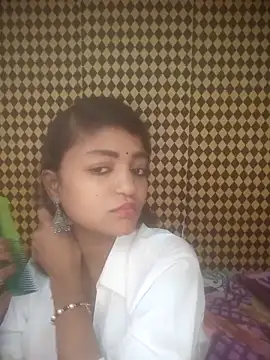 Snapshot of Freakingromance chatting on 04-05-26, 05:26 Freakingromance online show from 04-05-26, 05:26