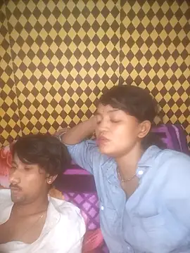 Snapshot of Freakingromance chatting on 04-08-26, 07:03 Freakingromance online show from 04-08-26, 07:03