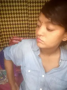 Snapshot of Freakingromance chatting on 04-09-26, 06:24 Freakingromance online show from 04-09-26, 06:24