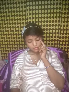 Snapshot of Freakingromance chatting on 04-14-26, 09:21 Freakingromance online show from 04-14-26, 09:21