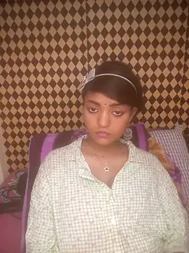 Snapshot of Freakingromance chatting on 04-15-26, 01:29 Freakingromance online show from 04-15-26, 01:29