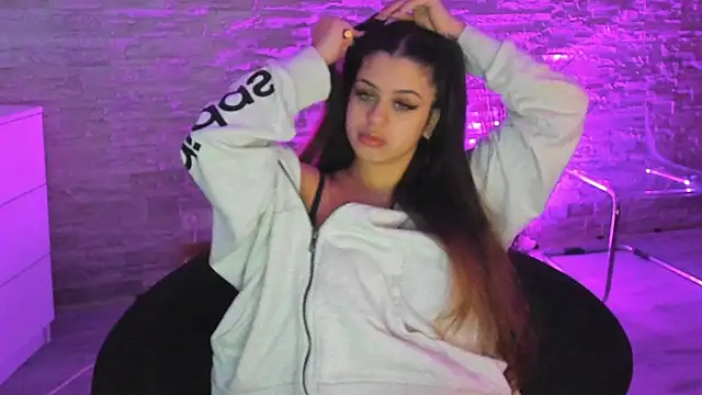 BellaNoir  online show from 01-14-26, 06:08