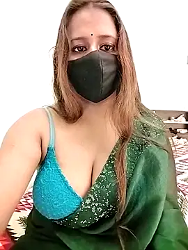 LoveLy-Soneya online show from 11-13-25, 04:06