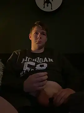 Snapshot of slutswe chatting on 11-09-25, 10:19 slutswe online show from 11-09-25, 10:19