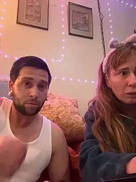 Redriddinghood8 online show from 11-21-25, 08:29