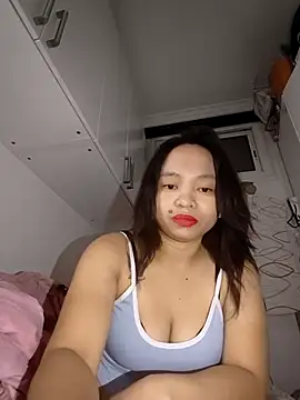 MyAssyWantsYou online show from 11-04-25, 07:13