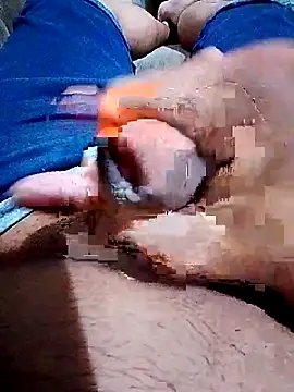 Snapshot of Gordin479 chatting on 11-15-25, 02:42 Gordin479 online show from 11-15-25, 02:42