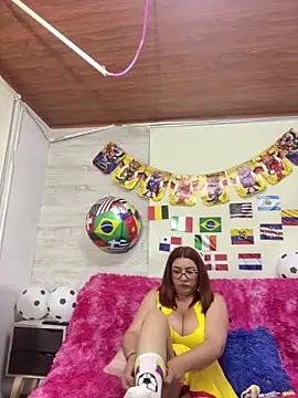 PamelaBoobs online show from 06-17-26, 07:48