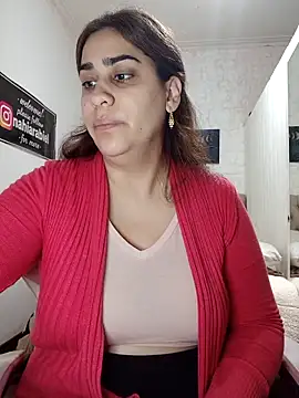 nahiarabiel33 online show from 04-08-26, 05:24