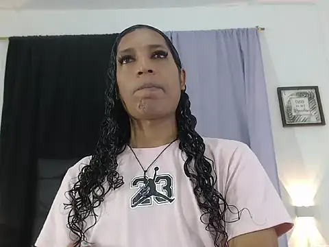 MiaCoock online show from 11-10-25, 01:10