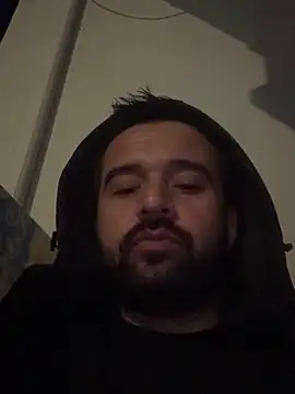 NiktirGit31 online show from 11-04-25, 06:07