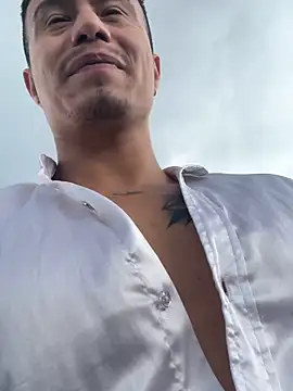 RaySullivan online show from 11-11-25, 06:41