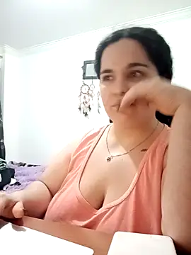 Snapshot of Reichel05_ chatting on 03-05-26, 05:36 Reichel05 online show from 03-05-26, 05:36