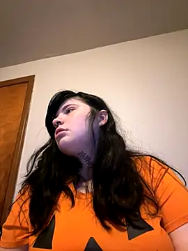 Snapshot of juicygoth202 chatting on 11-10-25, 06:56 juicygoth202 online show from 11-10-25, 06:56